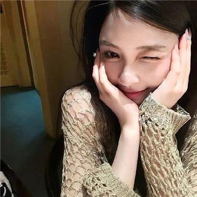 一个人的皮影戏